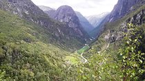 Private Norway in Miniature tour with Stegastein viewpoint