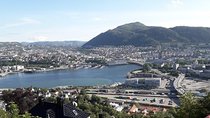 Three-summit hike in Bergen