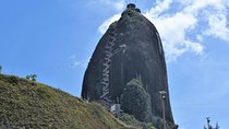 Guatapé & El Peñol Tour: Shared Discoveries