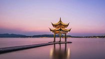 2-Day Hangzhou and Wuzhen Water town Private Tour with All Inclusive Option