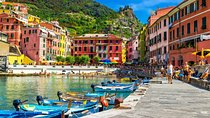 Cinque Terre with Vernazza Manarola and Corniglia Fullday from Florence