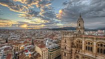 Private 4-hour Walking Tour of Malaga with entrance to the Cathedral