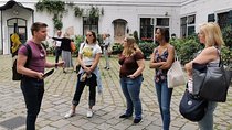 Vienna as never seen before: Hidden courtyards, legends and symbols 