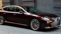 Private Transfer: Haneda Airport HND to Tokyo in Luxury Car
