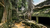 4-day Phnom Penh Siem Reap Angkor temples Floating village