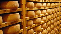  Cheesemaking and Mount Titlis in the heart of the Alps (Private Tour)