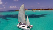 Snorkel and catamaran to Isla Mujeres
