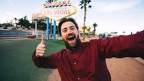 Vegas Vibrance Private Tour: Neon Nights and City Sights