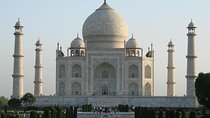 Taj Mahal Day Trip