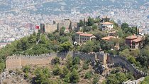 A Walking Tour of Alanya's Most Beautiful and Historic Sites 
