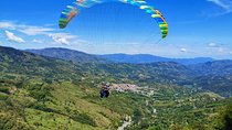 Guatape Town & Paragliding & El Peñol Rock Tour From Medellin