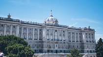 Private tour of the royal palace, private guide, fast entrance and pick up at the hotel.