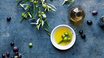 Semi Private Wine and Olive Oil tour (Transfer & Lunch Incl.)