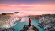 Mount Ijen Crater Volcano Midnight Trekking Private Tour from Bali – Full Day