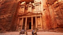 Private Full-Day Wadi Rum and Petra Tour from Wadi Araba Border Crossing