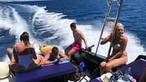Private speed boat tour to Blue & Green cave