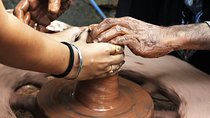 Pottery Village Cycling Tour from Pinnawala