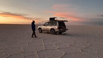Visit to Uyuni Salt Flats and Cave of Mummies in One Day