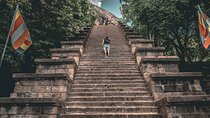 Colombo to Dambulla Shuttle & Yapahuwa Historical Exploring