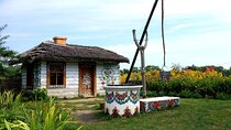From Krakow: Zalipie - The Painted Village Private Tour