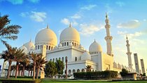 Abu Dhabi City Tour from Dubai with Coffee at Emirates Palace