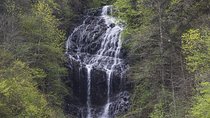 Seila and Agva: The Hidden Lake & more Guided tour