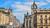 Edinburgh Private Walking tour with a Professional Guide