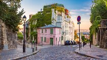Private tour of Paris's hidden highlights with a local