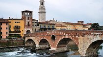 Private Day Tour from Venice to Verona with local tour guide and fast trains