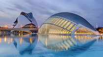 Layover in Valencia a Private Tour with a local: Best Highlights of Valencia