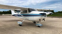 Airplane Transfer between Ratmalana Airport (RML) and Ampara Airport (ADP)