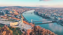 Private Tour of Budapest with a local with a Guided Szechenyi Bath Experience