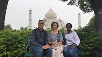 2 Days Agra Tour With Taj Mahal and Fatehpur Sikri