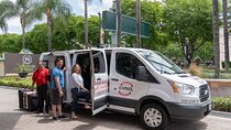 Private Round-trip Airport Transfer: LAX International Airport to Anaheim Hotels