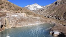 Volcano & Hotsprings 4K from Santiago Private Tour