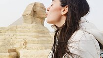 Private DayTour to Giza pyramids with Camel riding Plus Egyptian Museum 