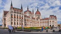 Private Communism Tour in Budapest with Local Expert Guide