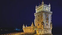 Private Bike Tour in Lisbon with Friendly Local Guide and Iconic Photo Ops