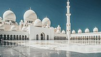 Private Dubai Must-See Tour with Iconic Photo Ops by Private Vehicle