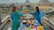 Great Pyramid Inn Dinner With Pyramids View