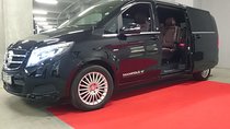 Cracow to airport transfer by minivan 