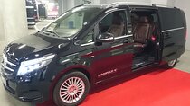 Airport to Cracow transfer by Minivan