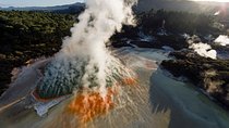 Private Tour [4 Days]: Waitomo Caves, Hobbiton, Rotorua, Hells Gate & Wai-O-Tapu