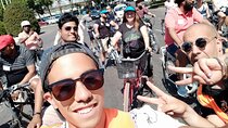Madrid BIKE or EBIKE experience: Santiago Bernabeu Stadium and picnic