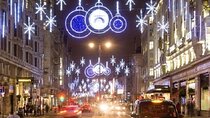 Magical Christmas Lights in London: Private Black Cab Tour 
