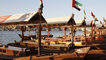 Semi-Private Walking Tour with Pickup and Breakfast in Old Dubai