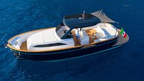 Private Full-day Luxury Boat Tour to Capri from Amalfi Coast