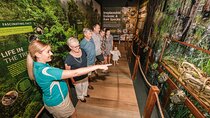 Cairns Aquarium by Twilight Tour 
