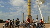 Montjuïc: Magic & Art Bike Tour Barcelona