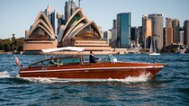 Private 90 min Luxury Cruise on Sydney Harbour - up to 6 Guests 